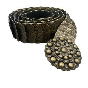Vintage Womens Vintage Boho Medallion Stretch Belt Embossed Gold Metal Discs 42"